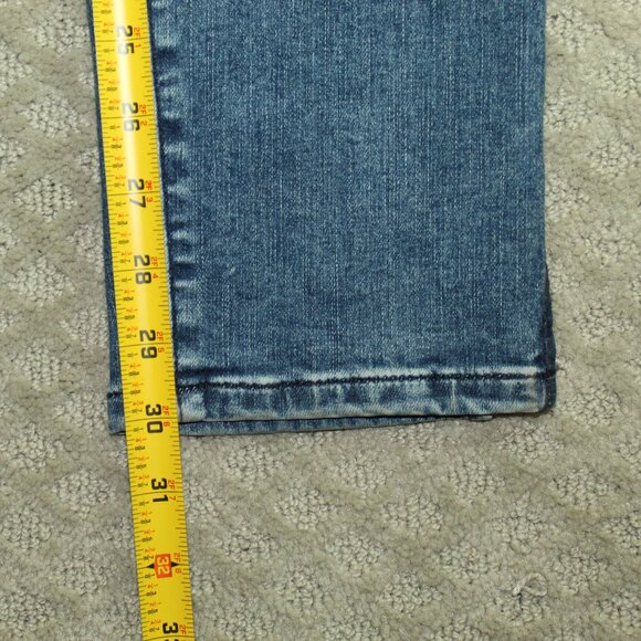 G Giuliana G-Sculpt Women's Size 32" x 30" Straight Santa Monica Wash Blue Jeans - Picture 3 of 6